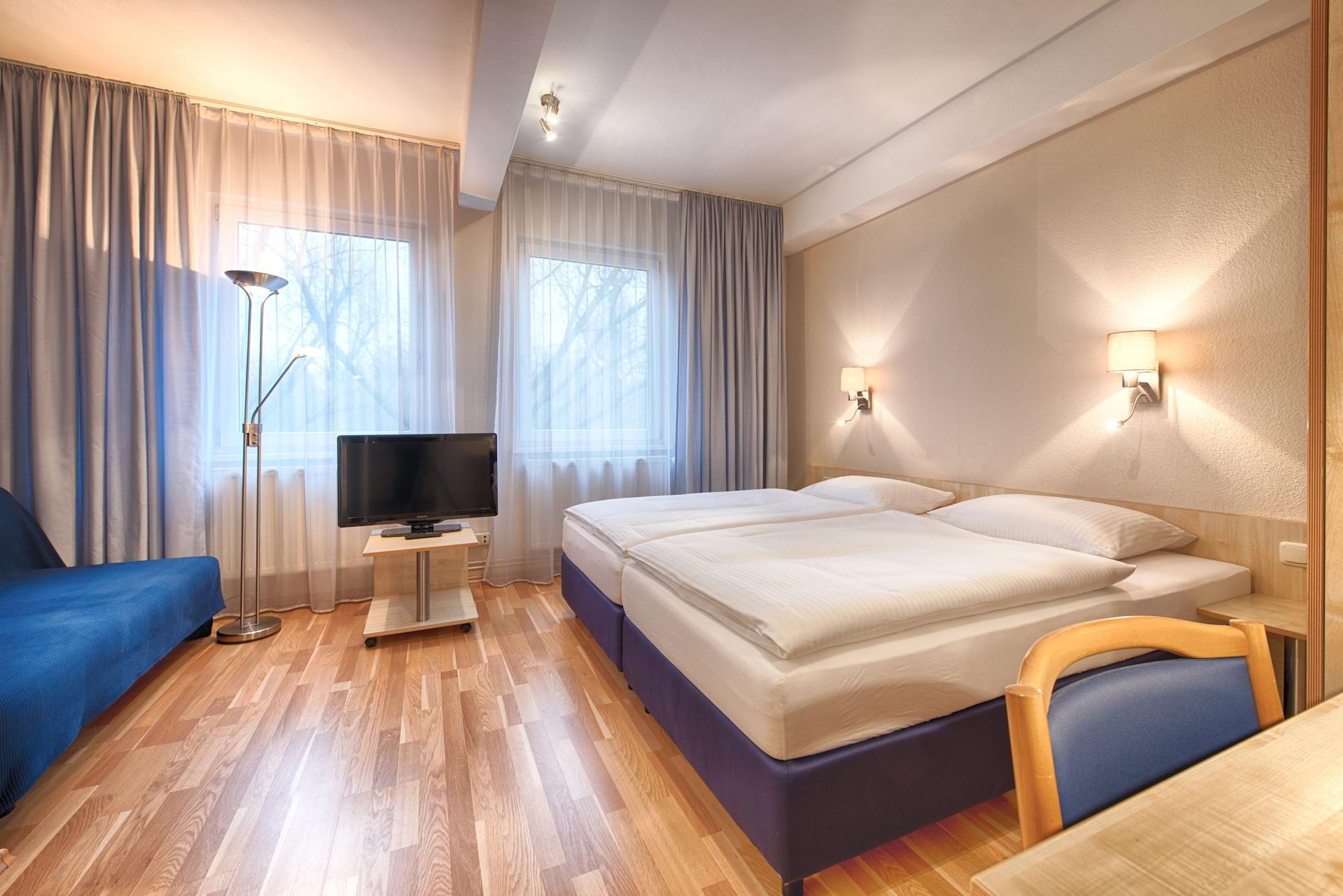 Enjoy Hotel Berlin City Messe Berlim Exterior foto