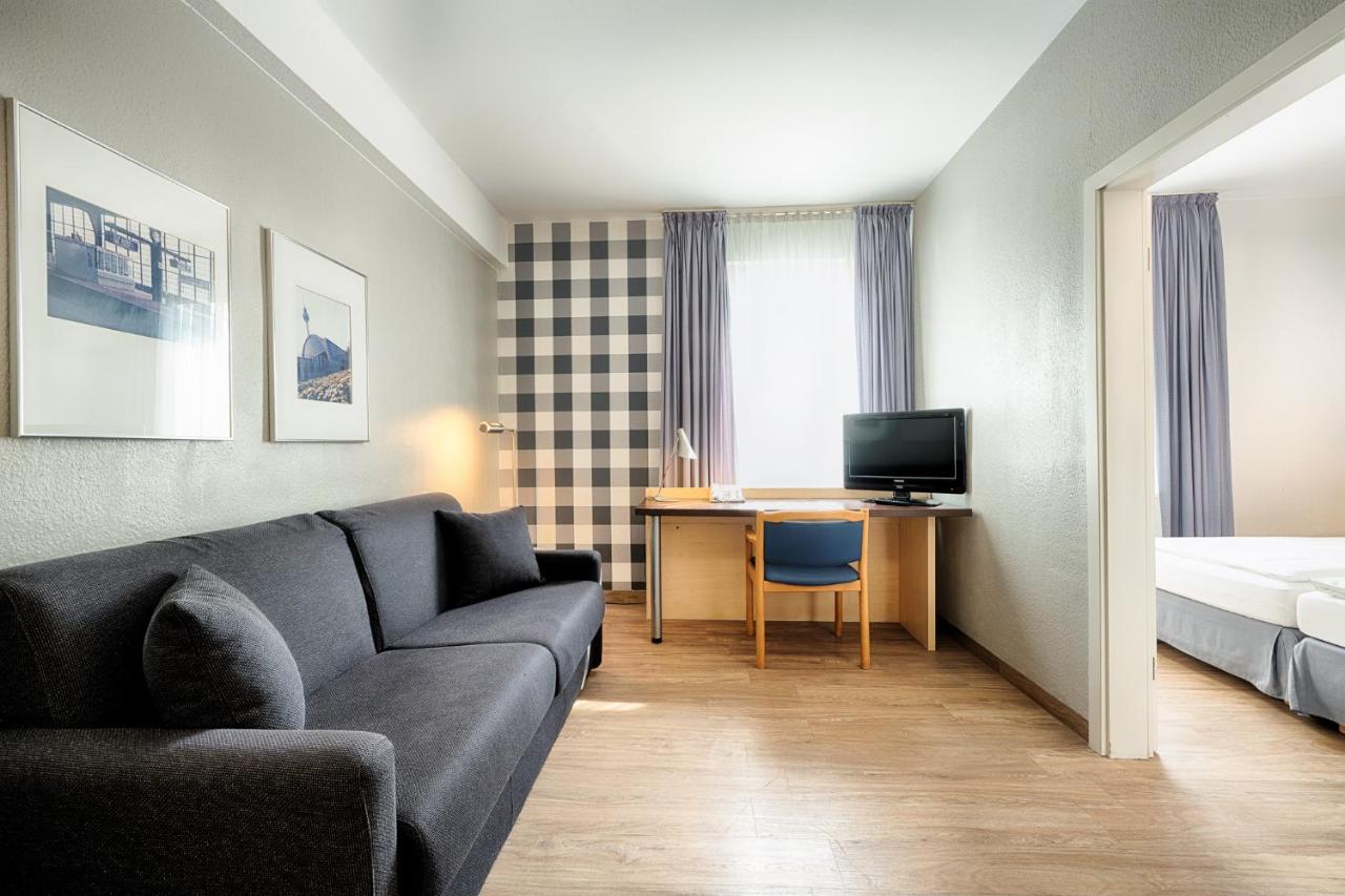 Enjoy Hotel Berlin City Messe Berlim Exterior foto