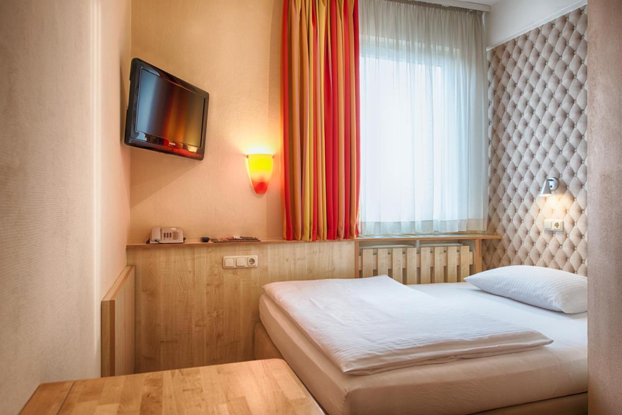 Enjoy Hotel Berlin City Messe Berlim Exterior foto