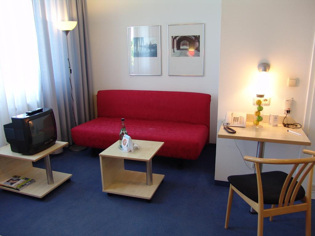 Enjoy Hotel Berlin City Messe Berlim Exterior foto