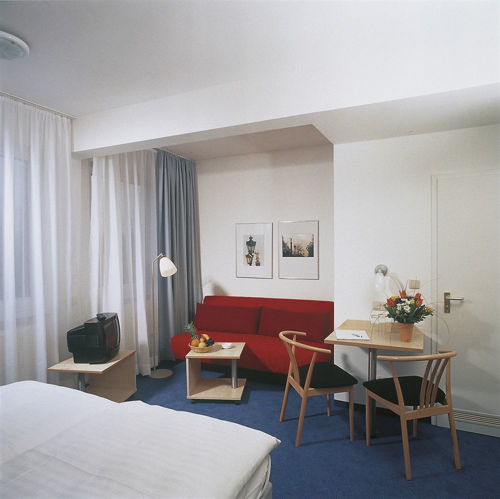 Enjoy Hotel Berlin City Messe Berlim Exterior foto